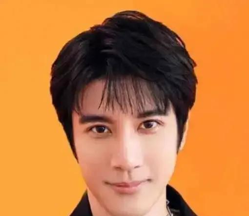 娱乐圈可以吃大瓜吗,揭秘明星幕后故事