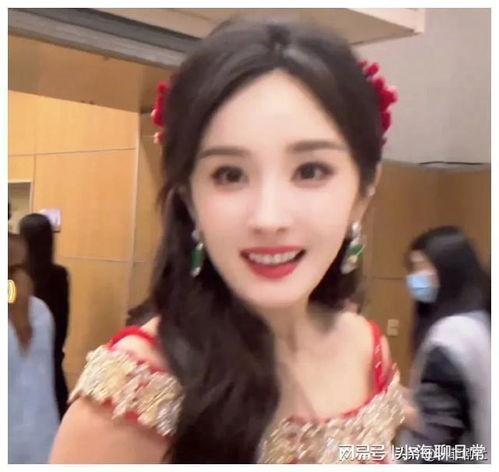 娱乐吃瓜头像女,揭秘网红头像背后的故事