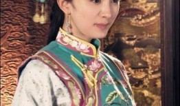 杨幂主演的宫在线观看,穿越时空的宫廷传奇，在线观看重温经典