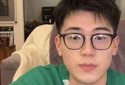 吃日本瓜的网红叫什么,揭秘“吃日本瓜”网红的爆红之路